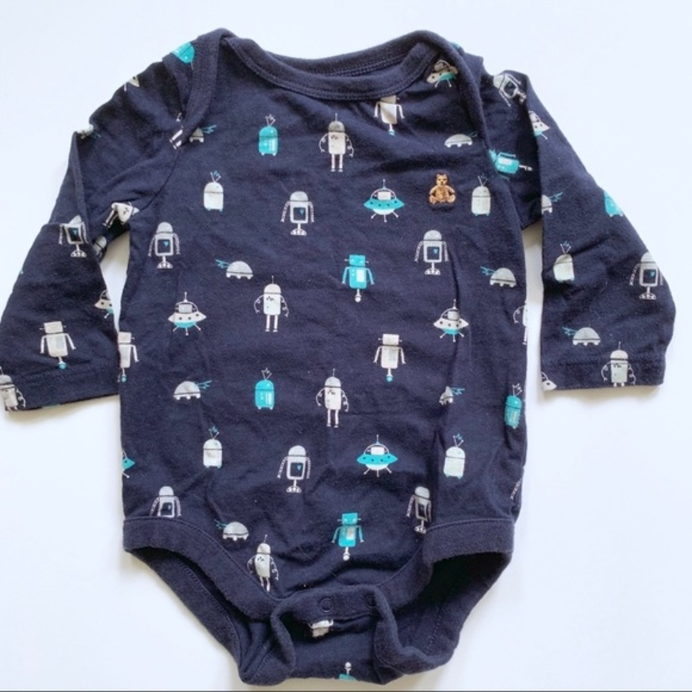 3/$10 baby gap robot/spaceship onesie